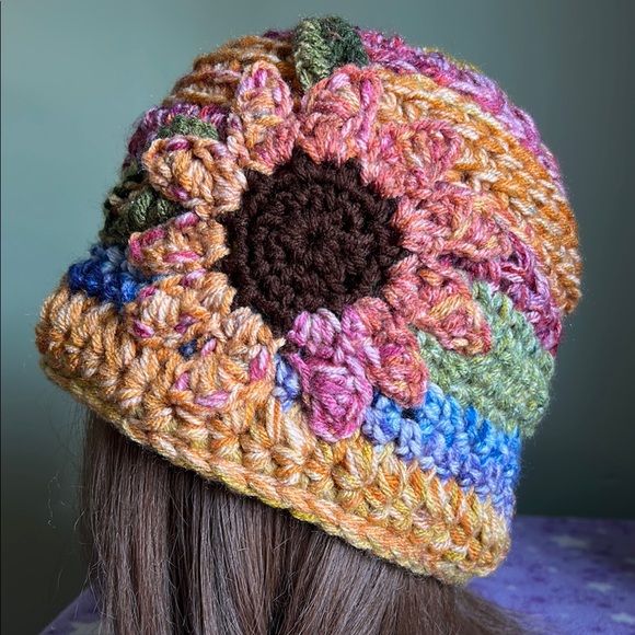 crochet hats Accessories - Multicolor Crochet Sunflower bucket beanie medium new